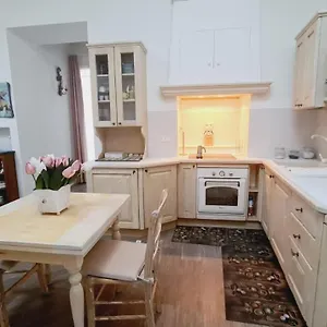 Trastevere Rome's Heart Charming & Cozy 2 Appartamento